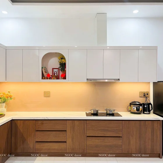 THIẾT KẾ VÀ THI CÔNG HỆ TỦ BẾP NHÀ PHỐ CHỊ HÀ – ĐÀ NẴNG